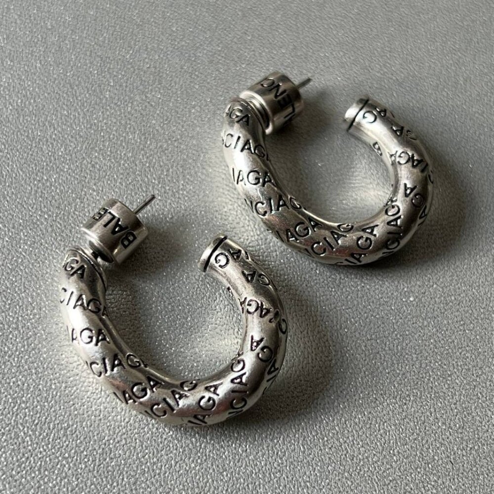 BALENCIAGA twist logo silver brass hoop earrings - Picture 3 of 6